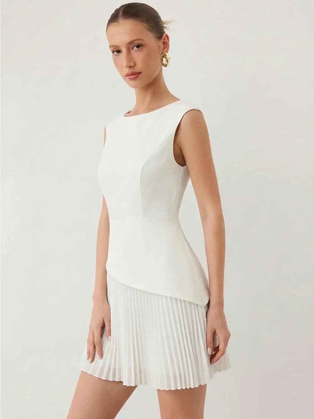 Cider White Pleated Asymmetric Midi Dress